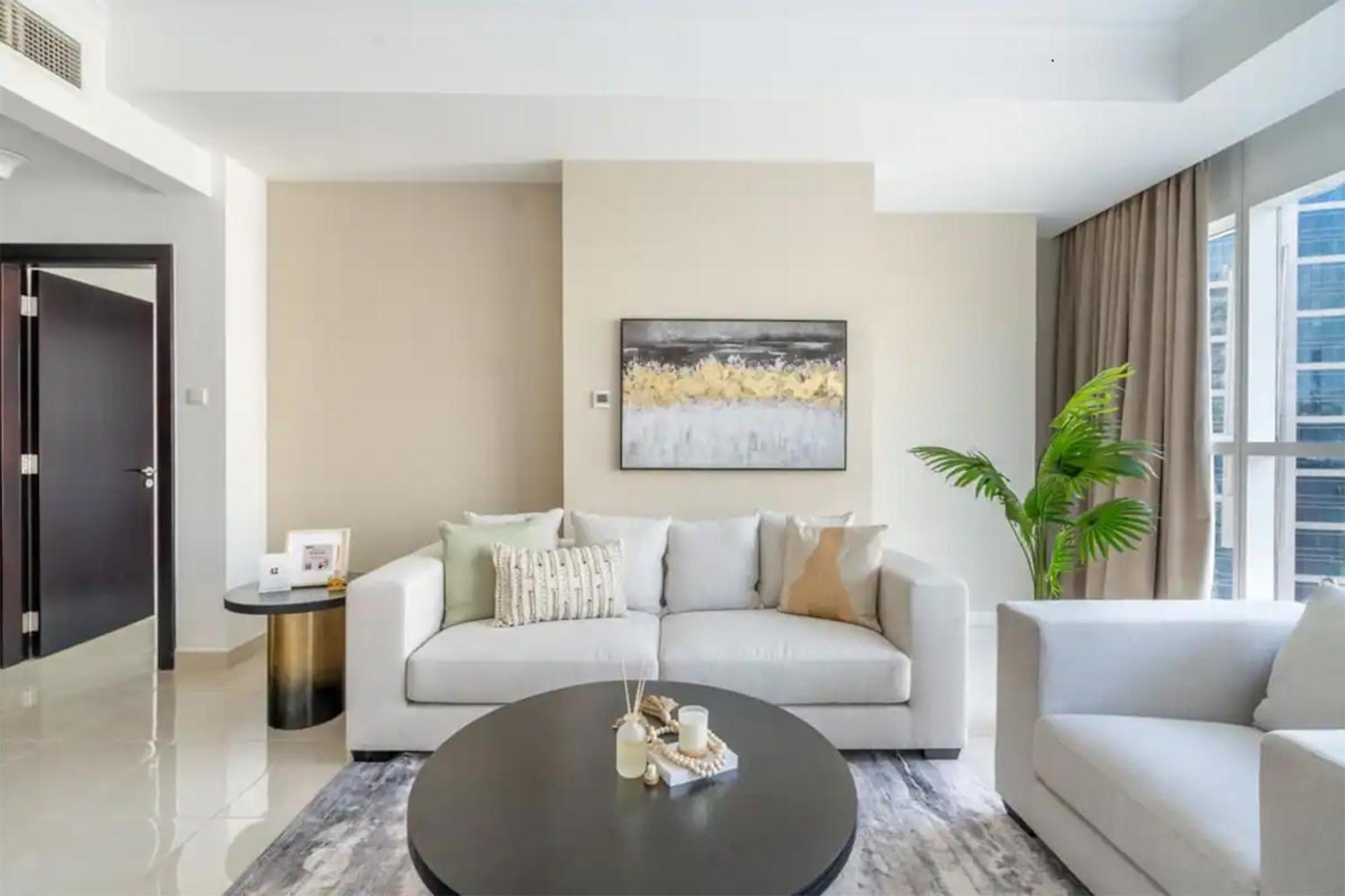 Lux 1br In Court Tower With Partial Sea View *
