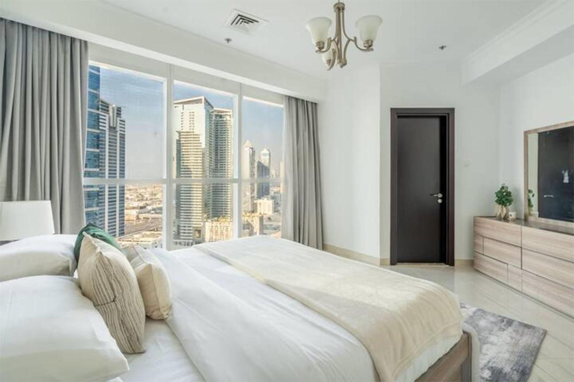 Apartment Lux 1br In Court Tower With Partial Sea View *